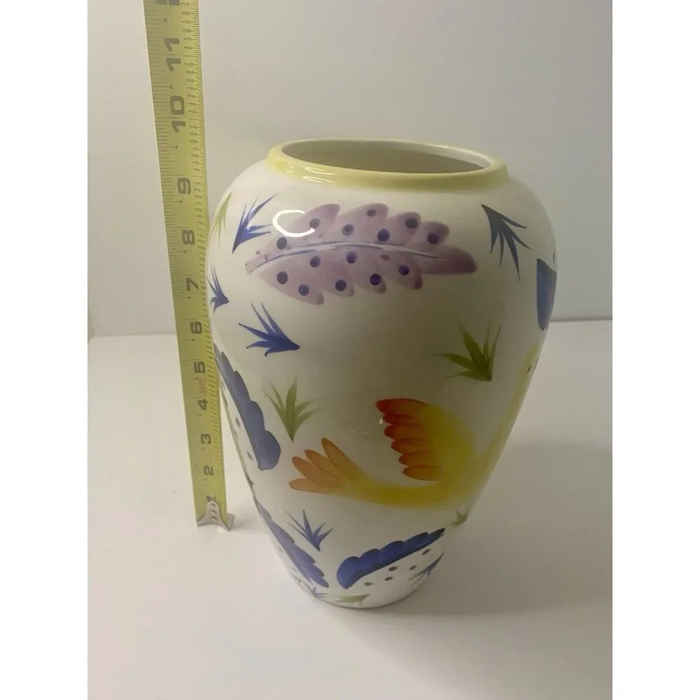 Designer Vase Signed Susan Sargent Italian Folk Art Ceramic Bird‎ 9.5” Tall READ